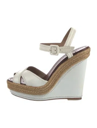 Pre-owned Christian Louboutin Leather Espadrilles In Neutral