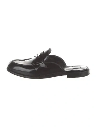 Pre-owned Christian Louboutin Leather Loafers In Black
