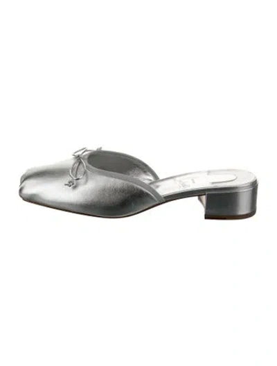 Pre-owned Christian Louboutin Leather Mules