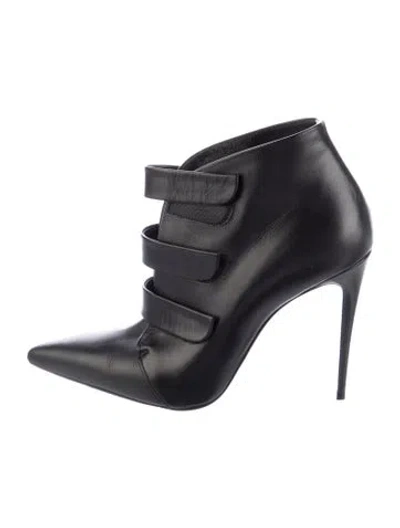 Pre-owned Christian Louboutin Leather Pumps In Black