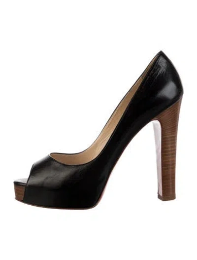 Pre-owned Christian Louboutin Leather Pumps In Black