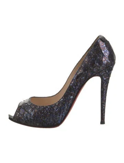 Pre-owned Christian Louboutin Leather Pumps In Blue