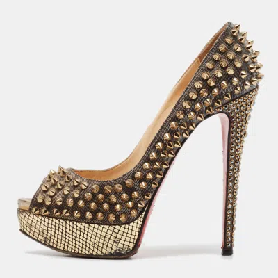 Pre-owned Christian Louboutin Metallic Gold Lurex Fabric Lady Peep Toe Spikes Platform Pumps Size 38.5