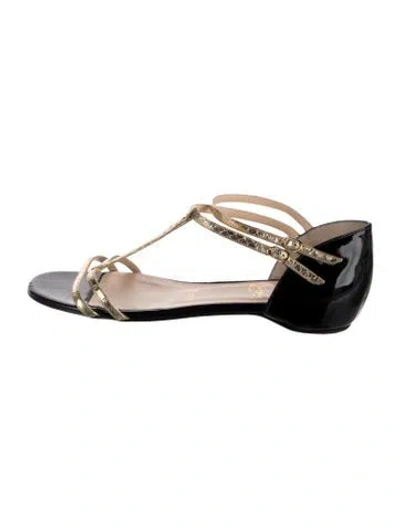 Pre-owned Christian Louboutin Patent Leather Flats In Black