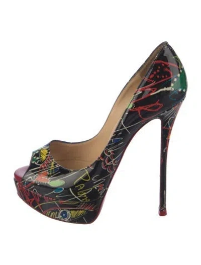 Pre-owned Christian Louboutin Patent Leather Graphic Print Pumps In Black
