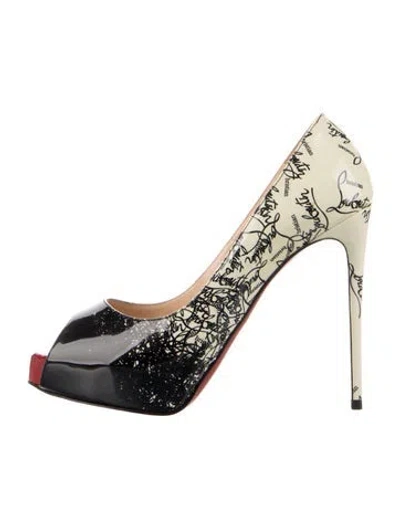 Pre-owned Christian Louboutin Patent Leather Graphic Print Pumps In Blue