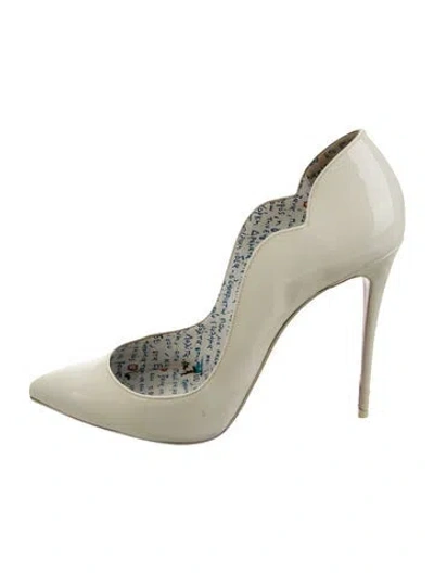 Pre-owned Christian Louboutin Patent Leather Graphic Print Pumps In White