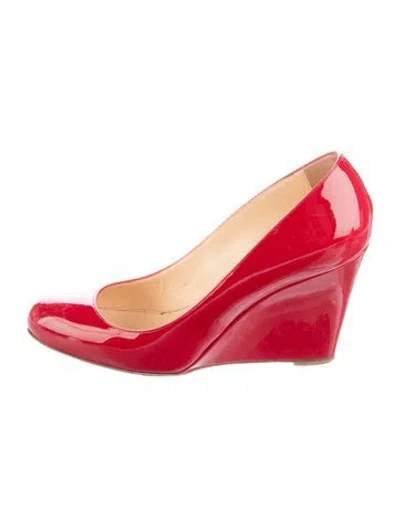 Pre-owned Christian Louboutin Patent Leather Pumps In Red