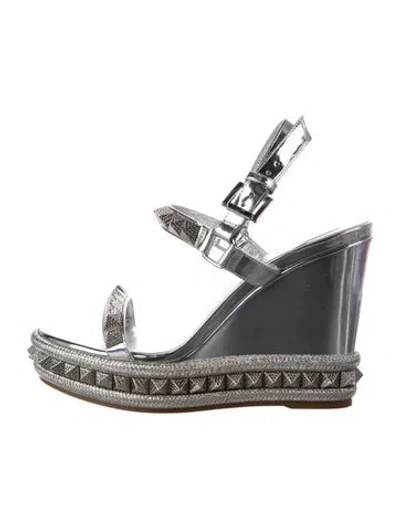 Pre-owned Christian Louboutin Patent Leather Studded Accents Espadrilles