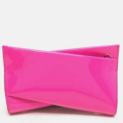 Pre-owned Christian Louboutin Pink Patent Leather Loubitwist Clutch