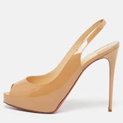 Pre-owned Christian Louboutin Private Number Size 40 Beige Patent Leather Slingback Pumps In Sand