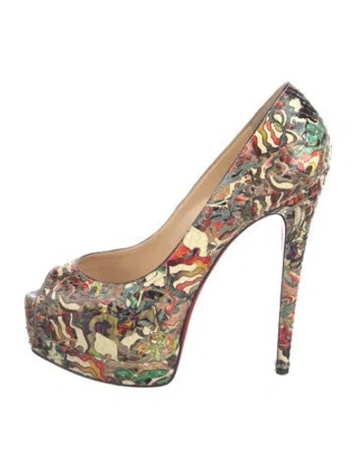 Pre-owned Christian Louboutin Snakeskin Graphic Print Pumps In Neutrals