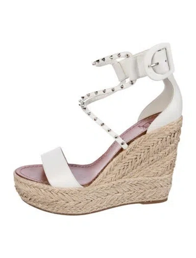 Pre-owned Christian Louboutin Spike Accents Leather Espadrilles In White