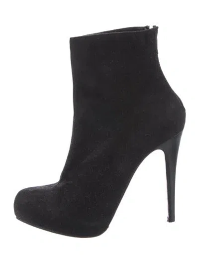 Pre-owned Christian Louboutin Suede Pumps In Black