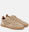 Christian Louboutin Womens Saharienne Tutti Rui Donna Leather Low-top Trainers In Beige
