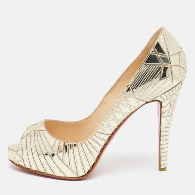 Pre-owned Christian Louboutin Very Galaxy Size 38.5 Gold Patent Leather Art Deco Peep Toe Pumps