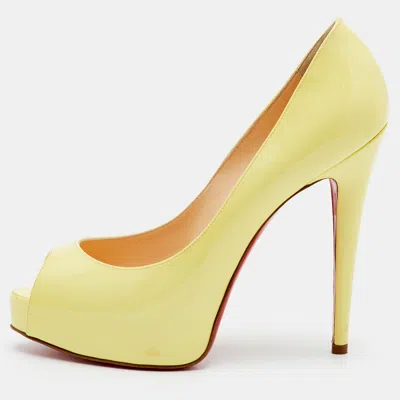 Pre-owned Christian Louboutin Very Prive Size 37 Yellow Patent Leather Platform Peep Toe Pumps