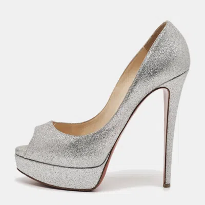 Pre-owned Christian Louboutin Very Prive Size 40 Silver Glitter Peep Toe Pumps