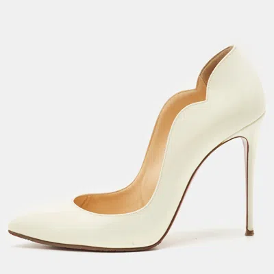 Pre-owned Christian Louboutin White Patent Leather Hot Chick Pumps Size 39.5