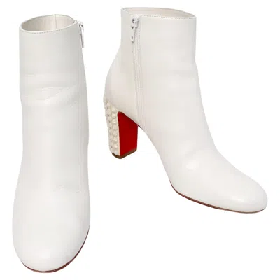 Pre-owned Christian Louboutin White Suzi Folk Smooth Calfskin Ankle Boots