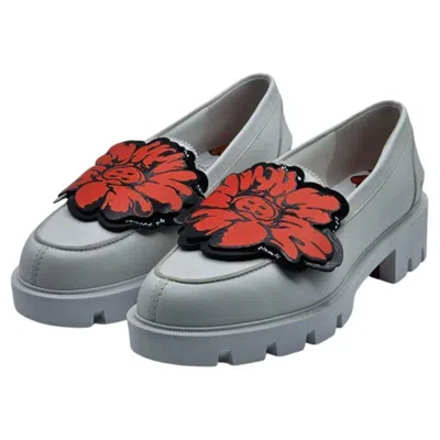 Pre-owned Christian Louboutin X Shun Sudo Button Flower Moc Toe Lug Loafers White Leather