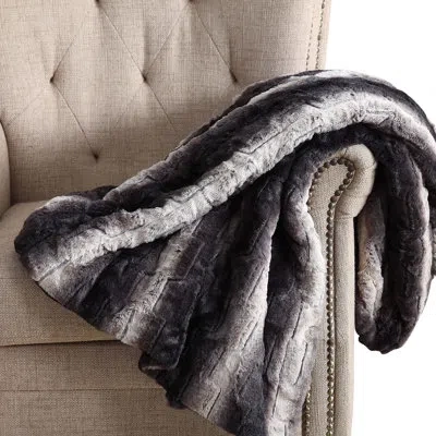 Christian Siriano New York Christian Siriano Black Giftable Boxed Throw In Black;gray