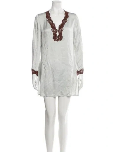 Pre-owned Christine Vancouver Embroidered Accent Pajamas In Blue