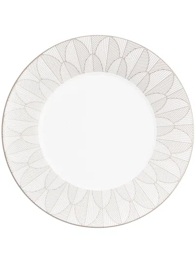 Christofle Malmaison Impériale Dinner Plate In 白色
