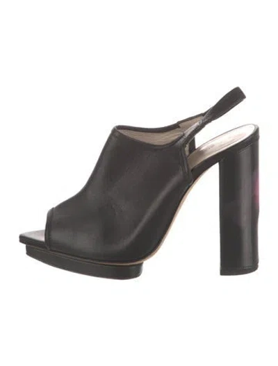 Pre-owned Christopher Kane Leather Slingback Pumps In Black