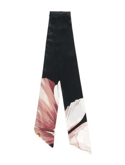 Pre-owned Christy Lynn Silk Printed Scarf In Black
