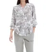 Chrldr Jenny Collarless Shirt In Grey Camo In Grey