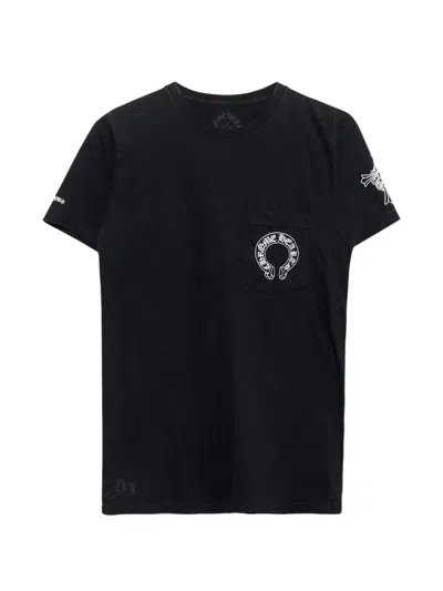 Chrome Hearts 로고 프린트 포켓 티셔츠 In Black
