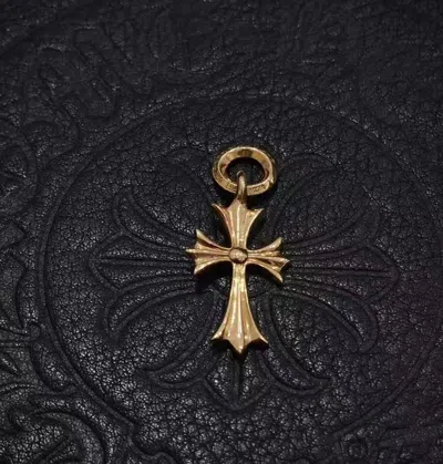 Chrome Hearts Cross Pendant In Gold