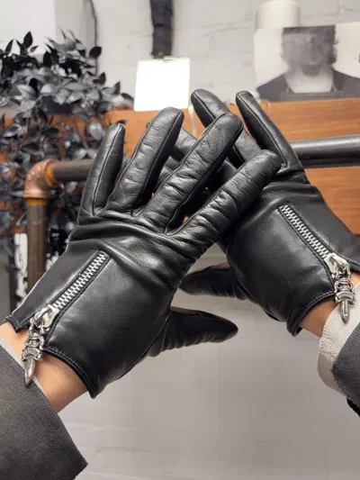 Pre-owned Chrome Hearts Dagger Zip Lambskin Leather Wool Lined Gloves In Black