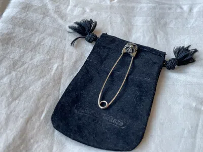 Pre-owned Chrome Hearts Safety Pin In Silver