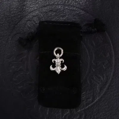 Chrome Hearts Scout Flower Pendant In Metallic