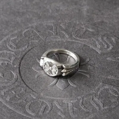 Pre-owned Chrome Hearts Stamp Crosstail Ring In Silver