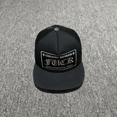 Pre-owned Chrome Hearts Trucker Hats In Black
