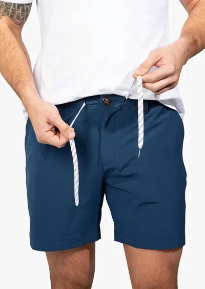 Chubbies Everywear Performance Short In The New Avenues In Navy