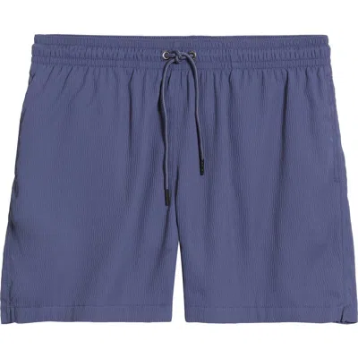 Chubbies Sketches Textured 5.5-inch Swim Trunks In Navy