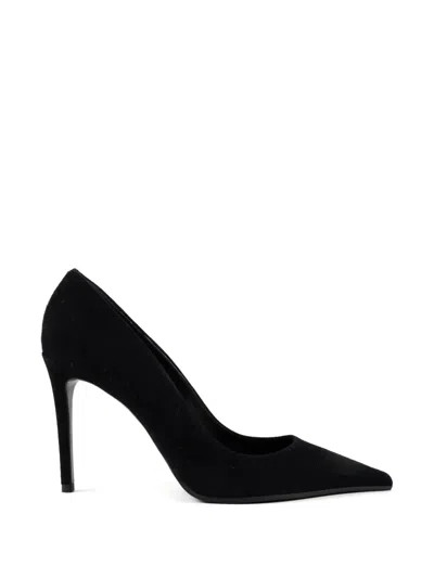 Chuckies Pointed-toe Heeled Pumps In Black