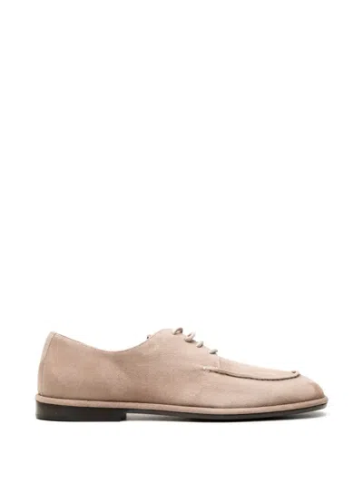 Chuckies Suede Derby Shoes In Neutral