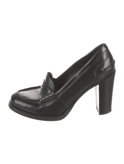 Pre-owned Church's Leather Pumps In Black