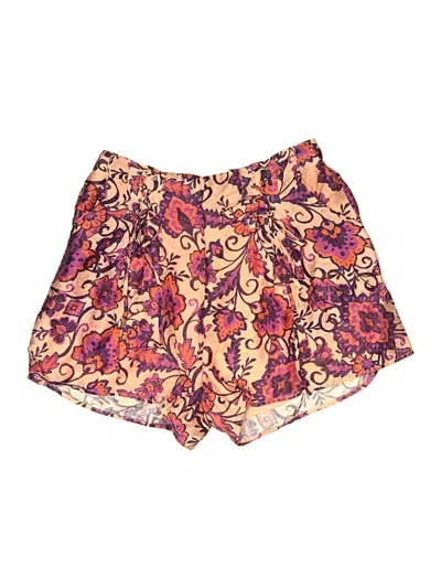 Pre-owned Ciebon Shorts In Gold