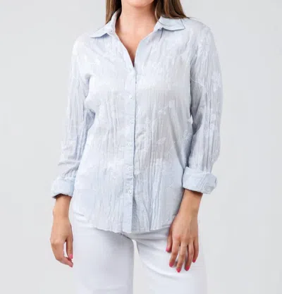 Cino Martinique Embroidered Shirt In Light Chambray In Blue