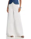 Cinq À Sept Cinq A Sept Carol Wide Leg Jeans In White In White