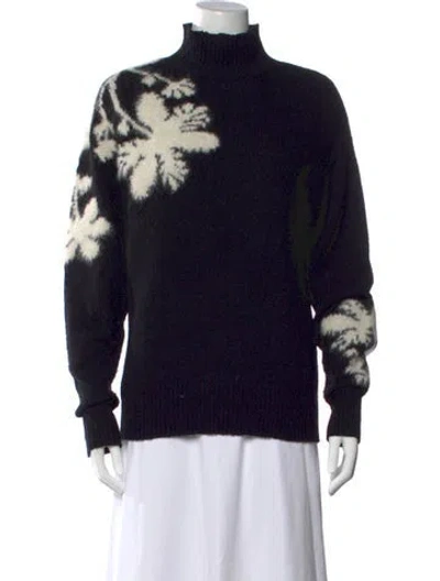 Pre-owned Cinq À Sept Graphic Print Turtleneck Sweater In Black