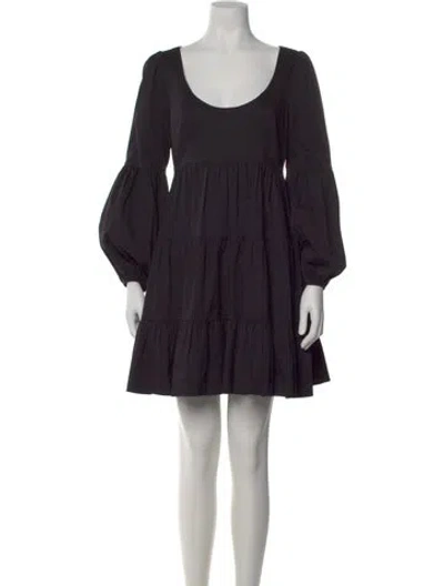 Pre-owned Cinq À Sept Scoop Neck Mini Dress In Black