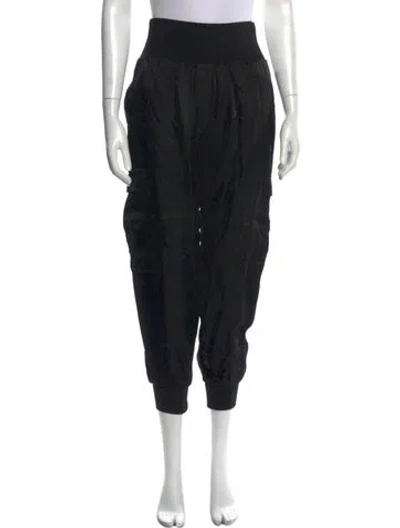 Pre-owned Cinq À Sept Skinny Leg Pants In Black