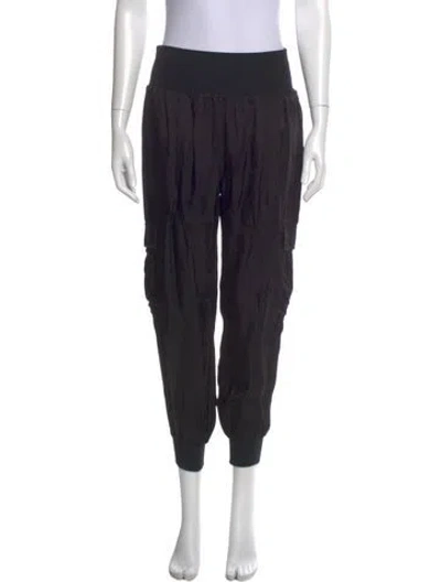 Pre-owned Cinq À Sept Skinny Leg Pants In Black